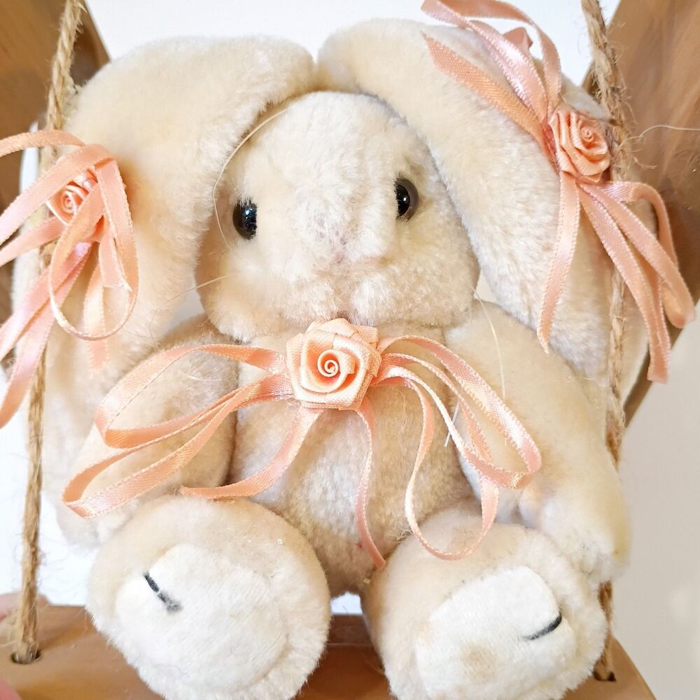 Plush Bunny Wooden Swing Heart Cutouts Pink Roses Cottage Core Shabby Chic VTG - Picture 11 of 12